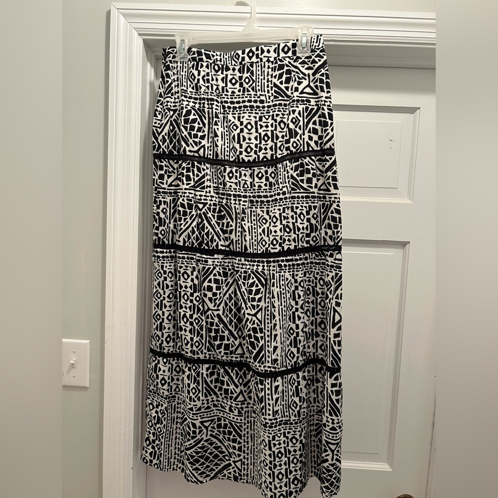 Trina Turk Monochrome Geometric Fabric